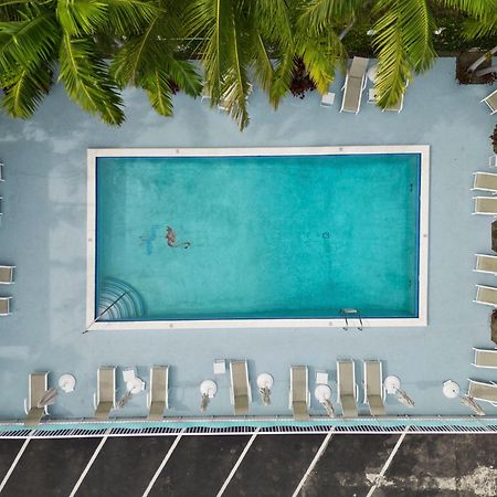 The New Yorker Hotel ไมอามี ภายนอก รูปภาพ