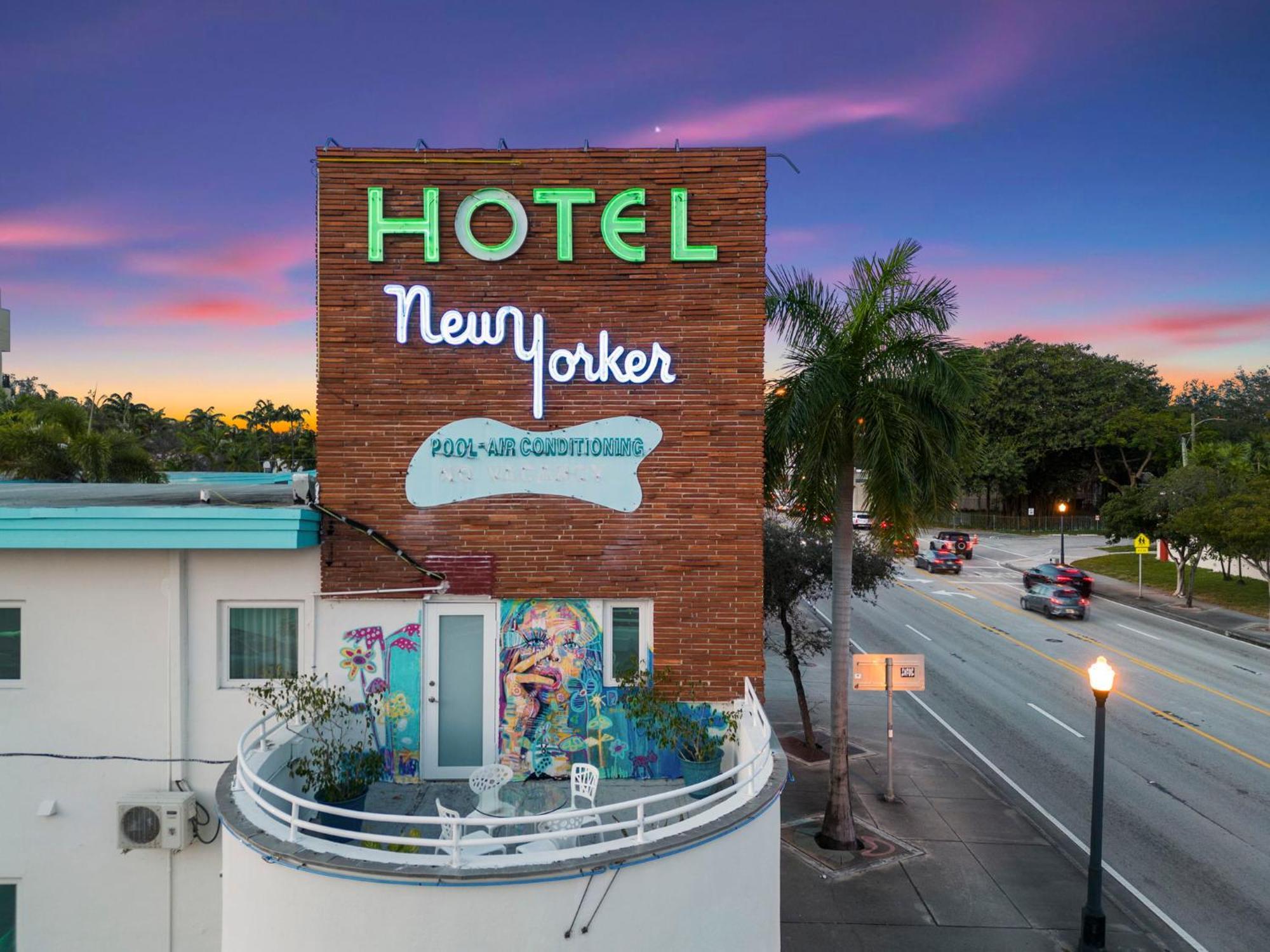 The New Yorker Hotel ไมอามี ภายนอก รูปภาพ